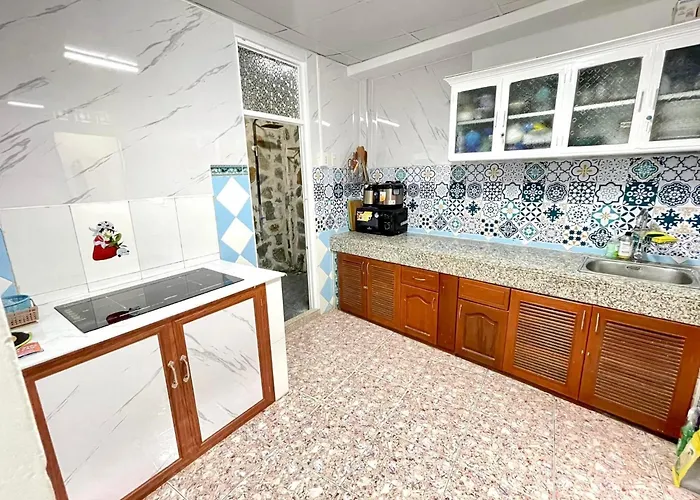 Nha Ven Song Homestay